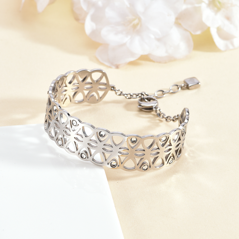 Ladies Jewellery Rhinestones Bangles Easy Wear with Clasp Bracelets for Women